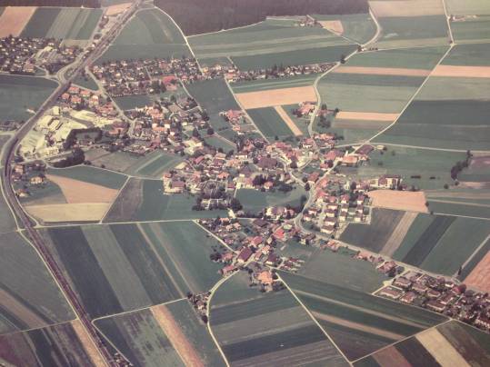 Flugbild Hindelbank alt